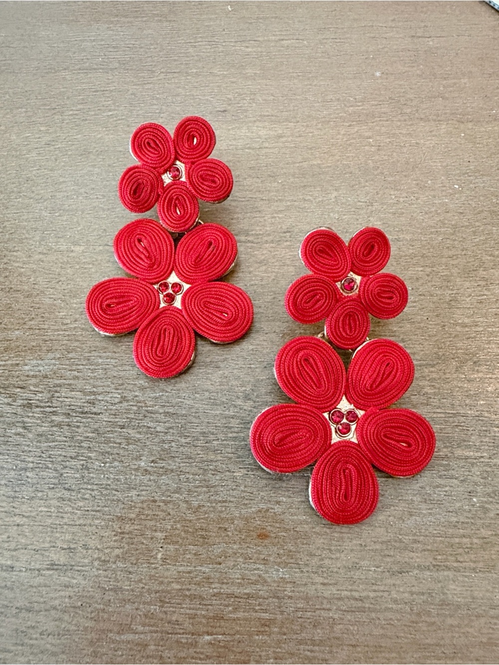 Red Floral Floral Drop Earrings Post Back, Gold Tone
